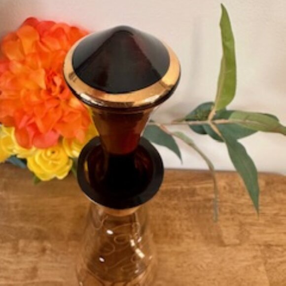 Bohemia Crystal Decanter Set Czechoslovakia – Vintage Amber Glass with Gold Trim - Picture 7 of 9